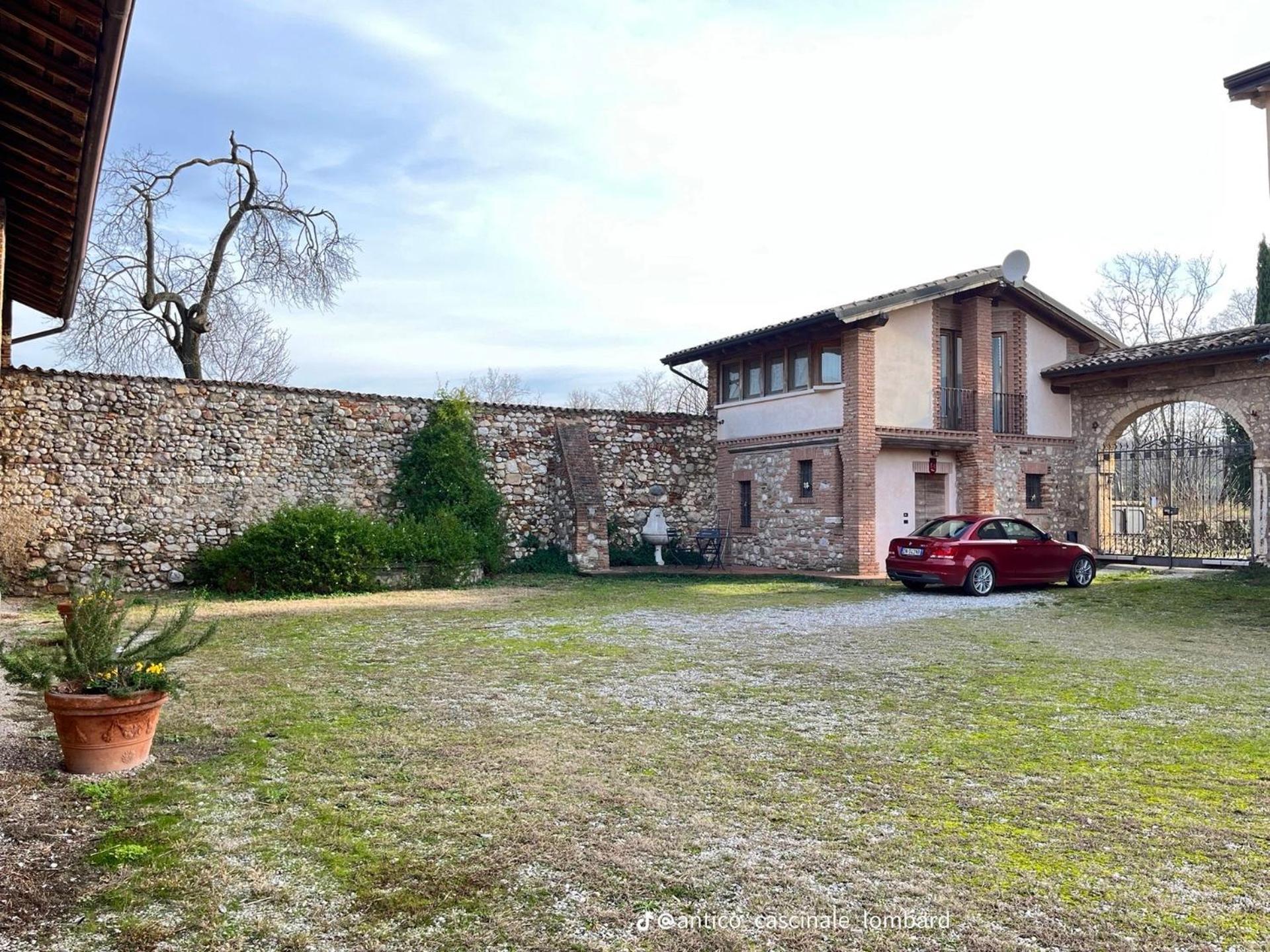 Antico Cascinale Lombardo Bed and Breakfast Lonato Εξωτερικό φωτογραφία